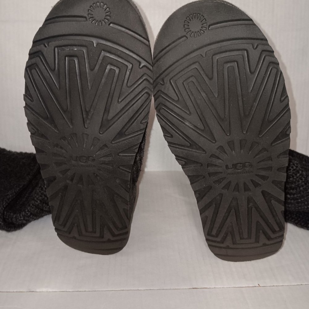 UGG WOMEN'S KNIT BOOTS - Picture 5 of 8